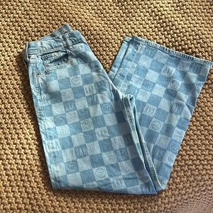 GAP/Smiley World jeans
